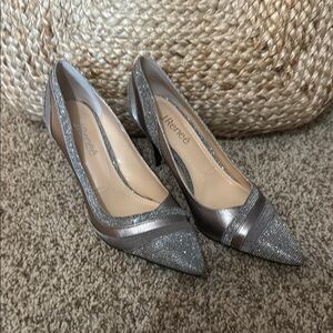 J.Renee Silver and Gray Heels Elegant Pointed-Toe Pumps
